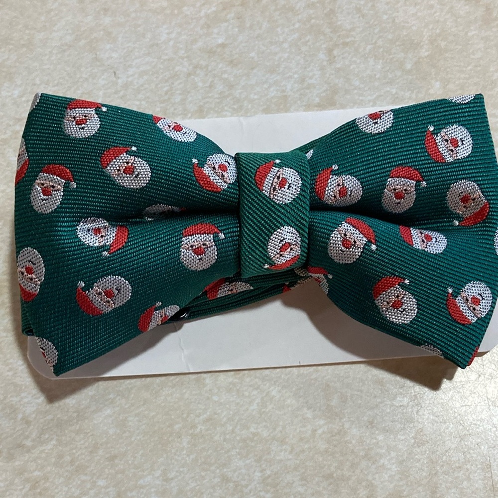 Holiday Santa Kids Bow Tie